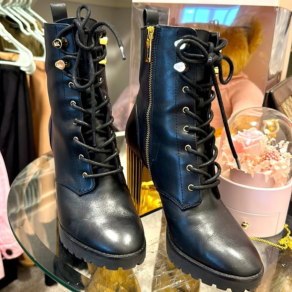 Like New Michael Kors Platform Boots - Picture 5 of 6